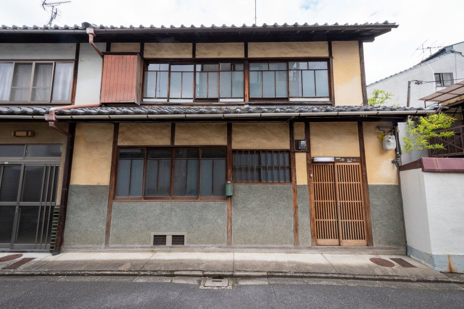 Two Unrenovated Kyoto Machiya for Sale in Shichiku, Kita Ward - Thumbnail 3