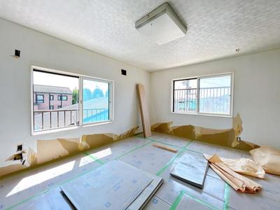 Renovated 5BR House in Mikasa with 3 Parking Spaces — Image 3, Mikasa, Hokkaido