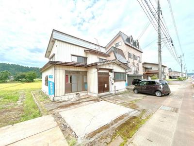 Renovated 4LDK House in Uonuma City, Niigata — Image 1, Uonuma, Niigata