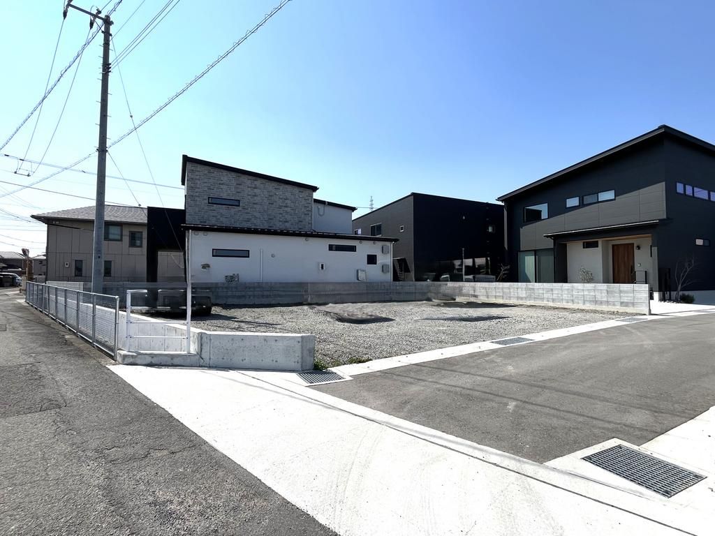 165.3 sqm Vacant Land for Sale in Kitajima, Tokushima - Thumbnail 2
