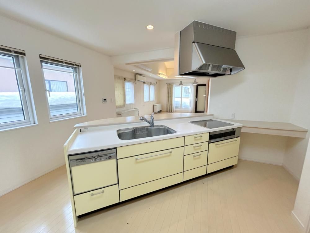 4LDK House for Sale in Kuroishi, Aomori - 131.87m² - Thumbnail 3