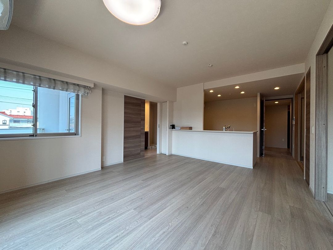 Servus Isobe-cho Residence 3LDK Apartment for Sale in Toyama - Thumbnail 4
