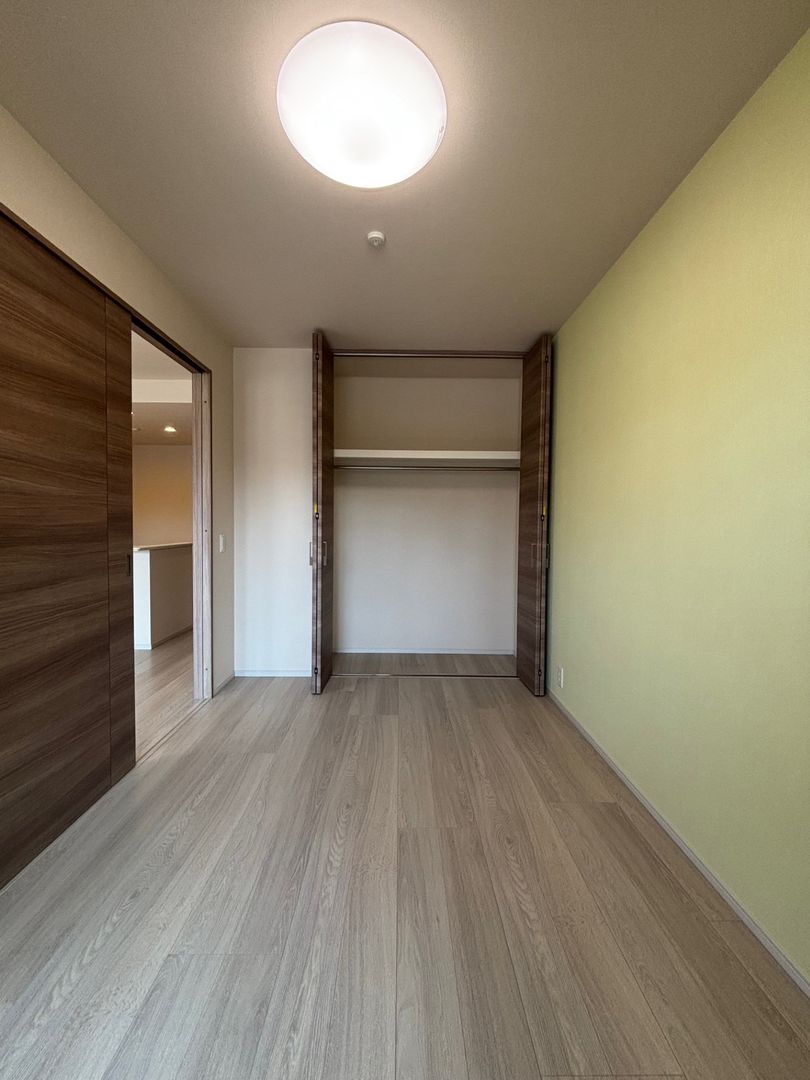 Servus Isobe-cho Residence 3LDK Apartment for Sale in Toyama - Thumbnail 2