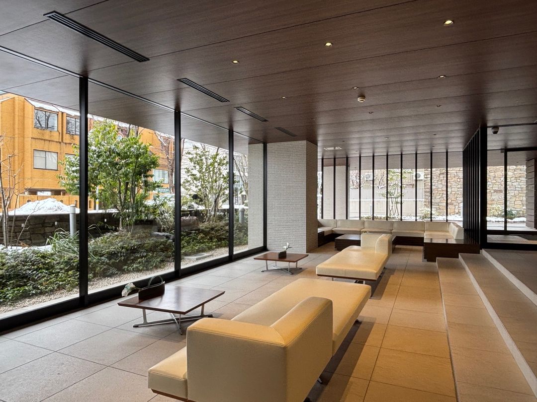 Servus Isobe-cho Residence 3LDK Apartment for Sale in Toyama - Thumbnail 3