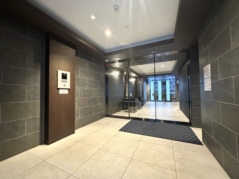 2020-Built 3LDK Condo in Kumamoto's Higashi Ward with Secure Auto-Lock - Thumbnail 3