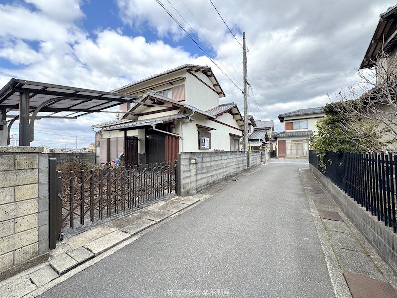 4LDK Wooden House for Sale in Okayama's Naka Ward - Thumbnail 2