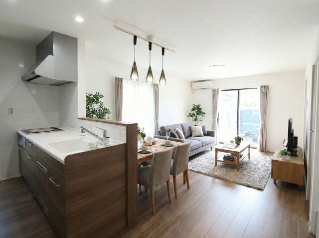 New 4LDK House in Miyazaki Otsuka with Solar Power - Thumbnail 4