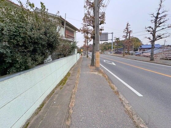 7SLDK House with Garden in Okayama Minami-ku Akira - Thumbnail 3