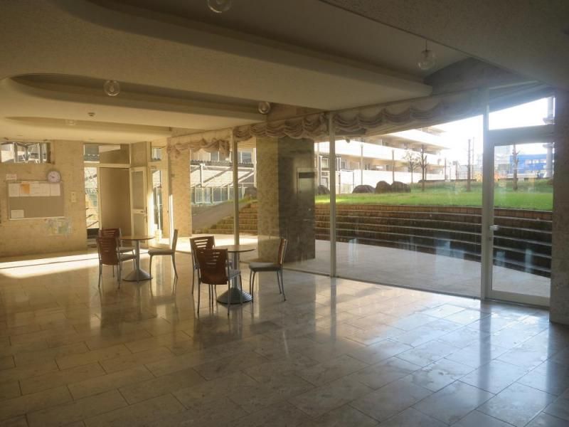 3LDK Apartment for Sale in Takaoka, Toyama - 72m² - Thumbnail 4