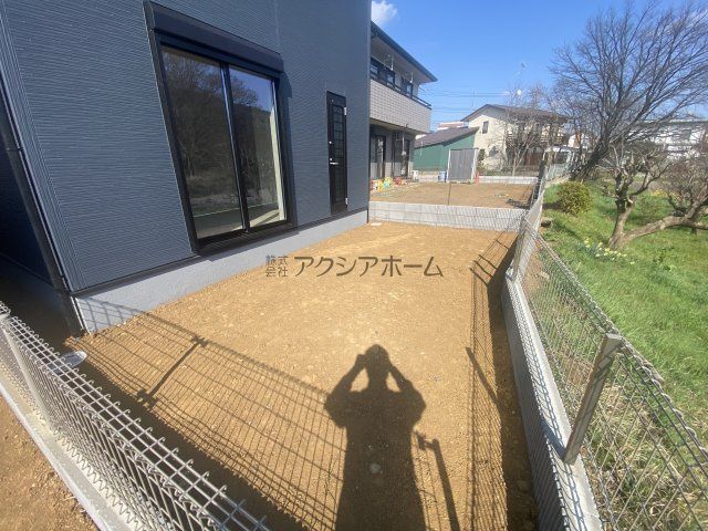 New 3LDK House in Tokorozawa with 18-jo LDK & Dual-Aspect Bedrooms - Thumbnail 2