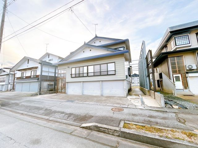 Large 10DK RC House in Oishida Town, Yamagata - Thumbnail 2