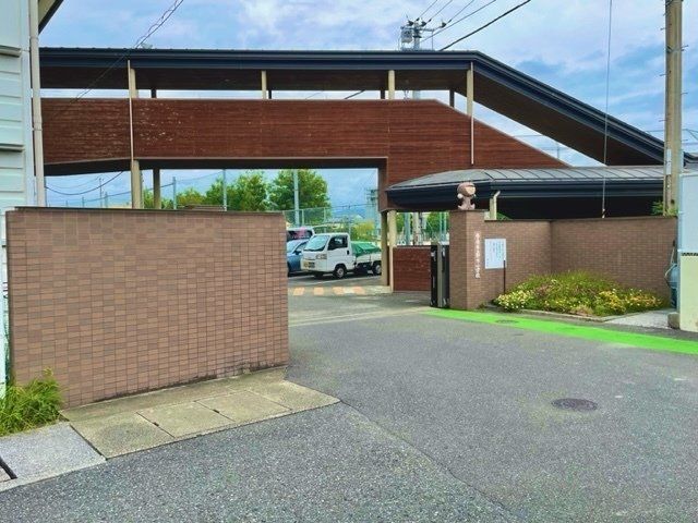 New 3LDK House in Konan City, Kochi with 3 Car Parks - Thumbnail 4