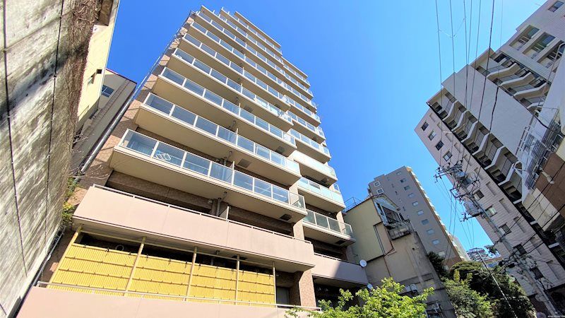 Zephyr Atami Sea Hills 2LDK Condo with Onsen Near Station - Image 1