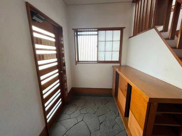 3SLDK Detached House in Setagaya, Tokyo - 122 sqm - Thumbnail 2