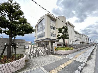 Renovated 4LDK House in Kanan-cho, Osaka — Image 2, Kanan, Osaka