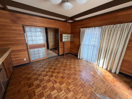 6DK Wooden House for Sale in Mihara, Hiroshima | 138.52 sqm - Thumbnail 2