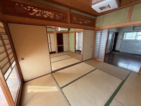 6DK Wooden House for Sale in Mihara, Hiroshima | 138.52 sqm - Thumbnail 3