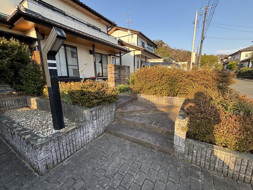 4LDK Renovated House with 4 Parking Spaces in Iwaki, Fukushima - Thumbnail 3