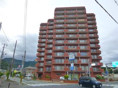 3LDK Apartment with Hot Spring in Yugawara, Kanagawa — Image 1, Yugawara, Kanagawa