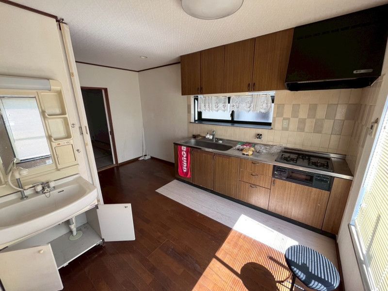 4DK Three-Story House for Sale in Tokushima City - Thumbnail 4