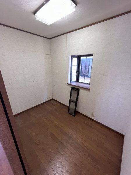 4DK Three-Story House for Sale in Tokushima City - Thumbnail 2