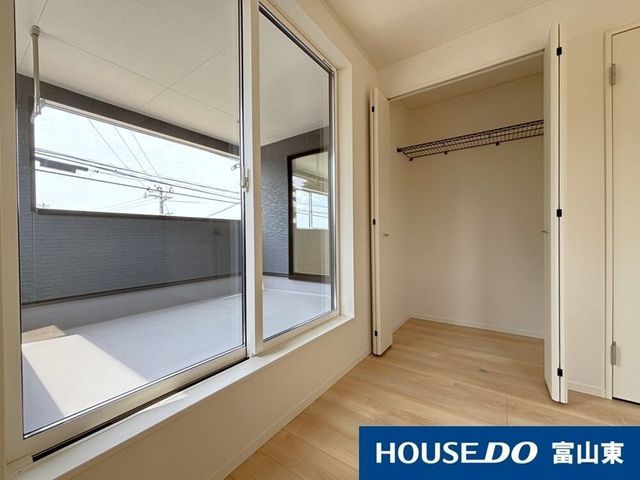 New 4LDK Detached House in Tateyama, Toyama - Corner Lot, Near Station - Thumbnail 4