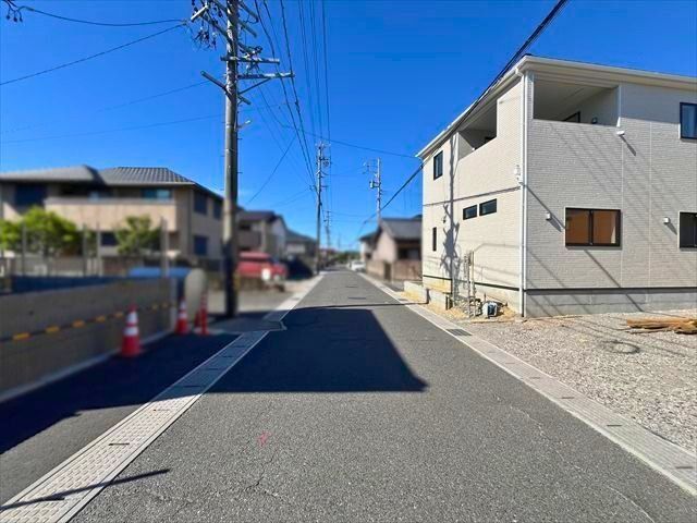 New 4SLDK House Near Nakakomono Station in Komono, Mie - Thumbnail 3