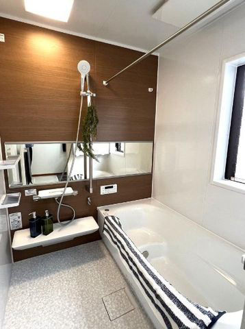 Renovated 4LDK House in Hiratsuka Near Schools and Shops - Thumbnail 2