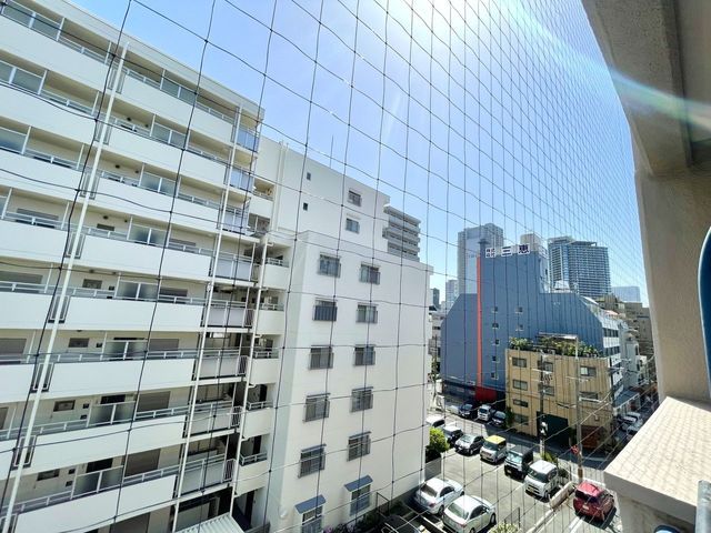 Charm Nakatsu 5F 2LDK Apartment for Sale in Osaka - Thumbnail 2