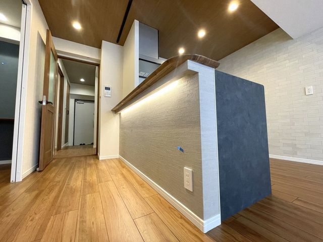 Charm Nakatsu 5F 2LDK Apartment for Sale in Osaka - Thumbnail 4