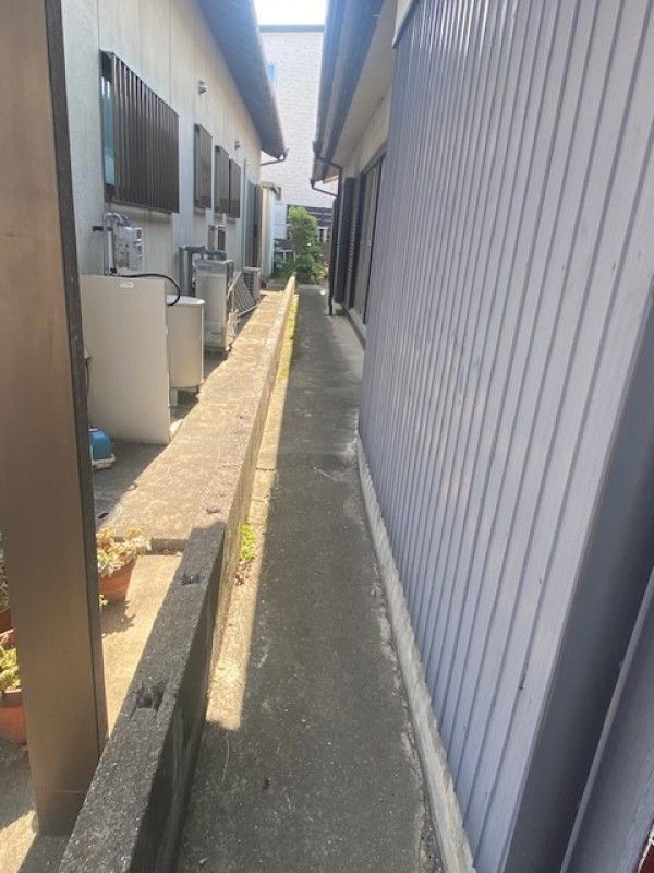 Land for Sale in Marugame, Kagawa - 224.28 sqm Plot with Existing House - Thumbnail 2