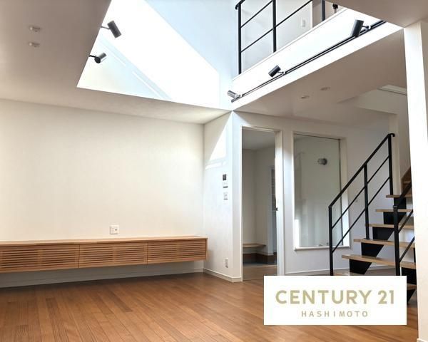 3LDK House for Sale in Tochigi City, Tochigi Prefecture - Thumbnail 2