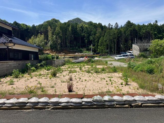 62.75 Tsubo Vacant Land for Sale in Hofu City, Yamaguchi - Thumbnail 3