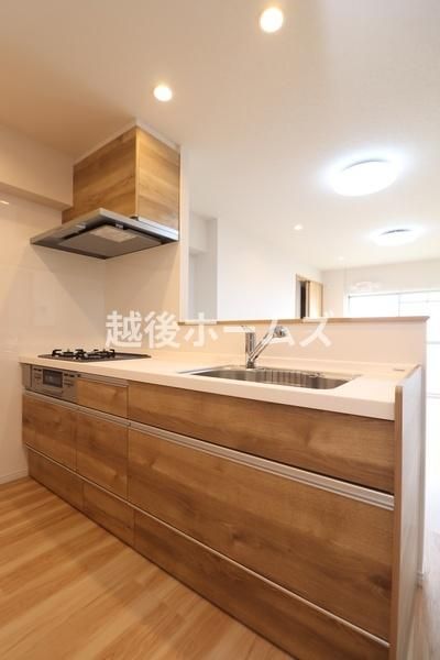 Pet-Friendly 2SLDK Apartment for Sale Near Nagaoka Station - Thumbnail 4