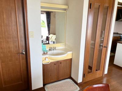 Resort Park Izu Atagawa | Used detached house in Higashiizu-cho, Kamo-gun, 3.3 km by car from Izu Kyuko Line Izu Atagawa (Property number: 0127953-0001498) — Image 3, Higashiizu, Shizuoka