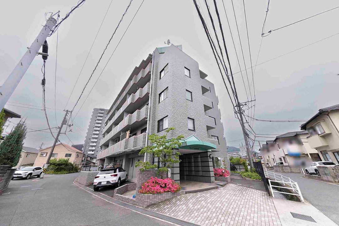 3LDK Apartment near Nishihara Station, Hiroshima - 70.83㎡ - Thumbnail 2