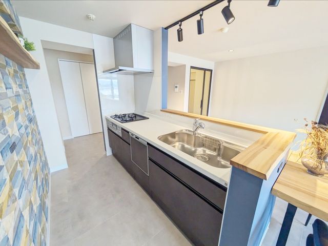 4LDK Apartment in Ōtsu with Seta River Views - Thumbnail 4