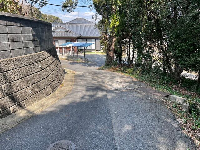 695 sqm Vacant Land for Sale in Nishi-Kiba, Ube, Yamaguchi - Thumbnail 3