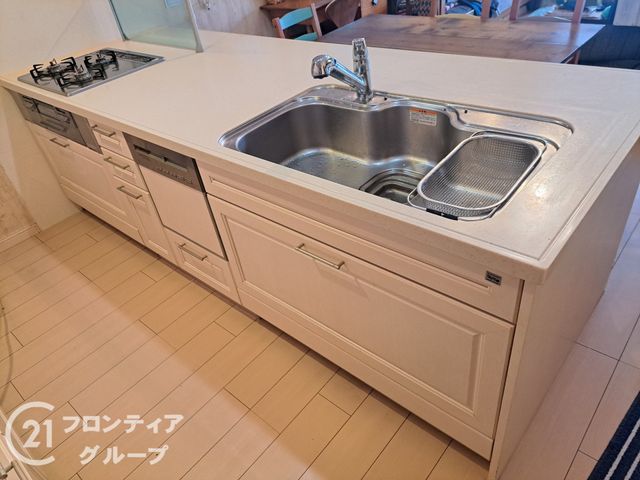 3LDK House for Sale in Kadoma City, Osaka Prefecture - Thumbnail 3