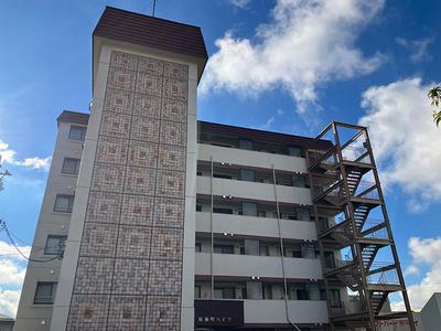 Renovated 2LDK Apartment in Nagano with Sunny Balcony — Image 1, Nagano, Nagano
