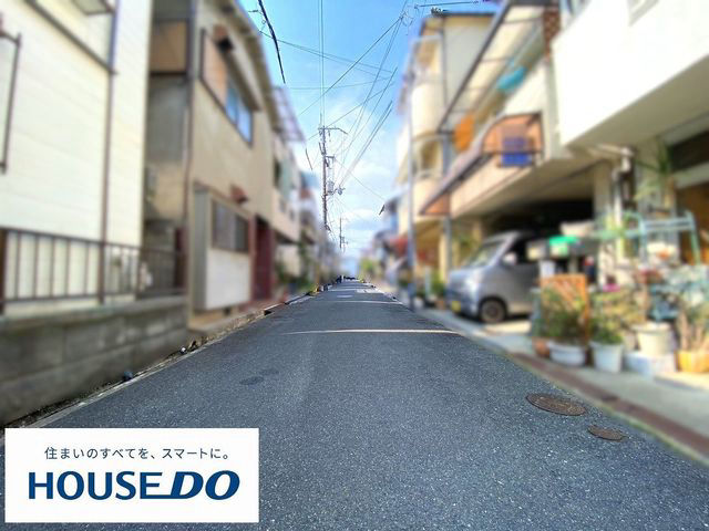 Spacious 4DK House in Neyagawa with Parking - Thumbnail 3