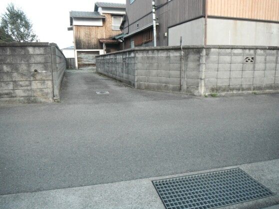 1974 5DK House for Renovation in Niihama, Ehime - 600,000 Yen - Thumbnail 2