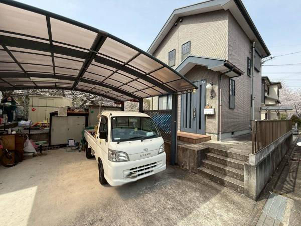 2-house set in Wakayama with 6 parking spaces - Thumbnail 3