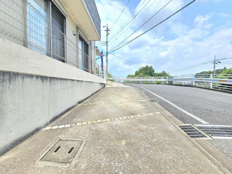 4LDK House for Sale in Shokojicho, Machida, Tokyo - Thumbnail 2