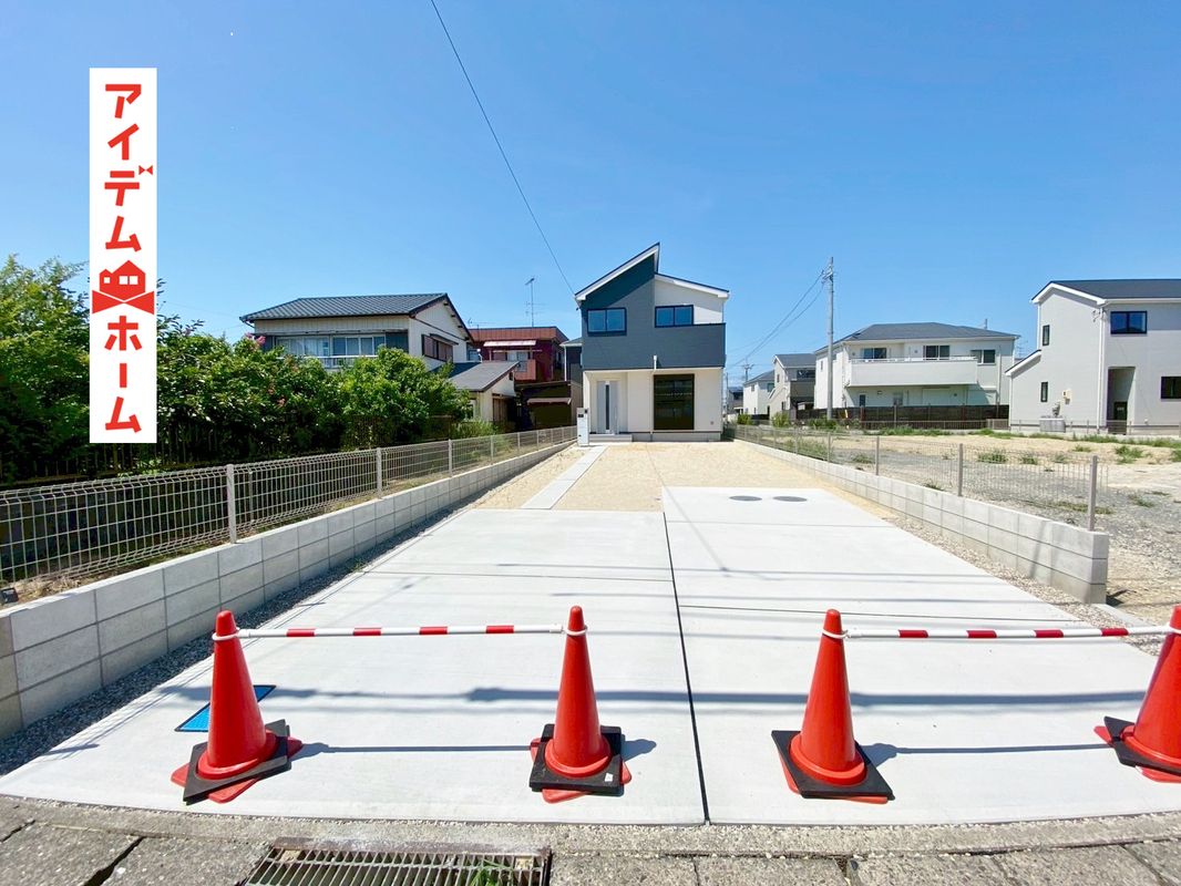 New 4LDK Detached House for Sale in Kosai, Shizuoka - Thumbnail 3