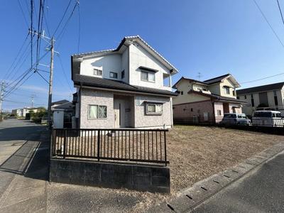 Spacious 5DK House in Matsubashi-cho, Uki City - Corner Plot — Image 1, Uki, Kumamoto