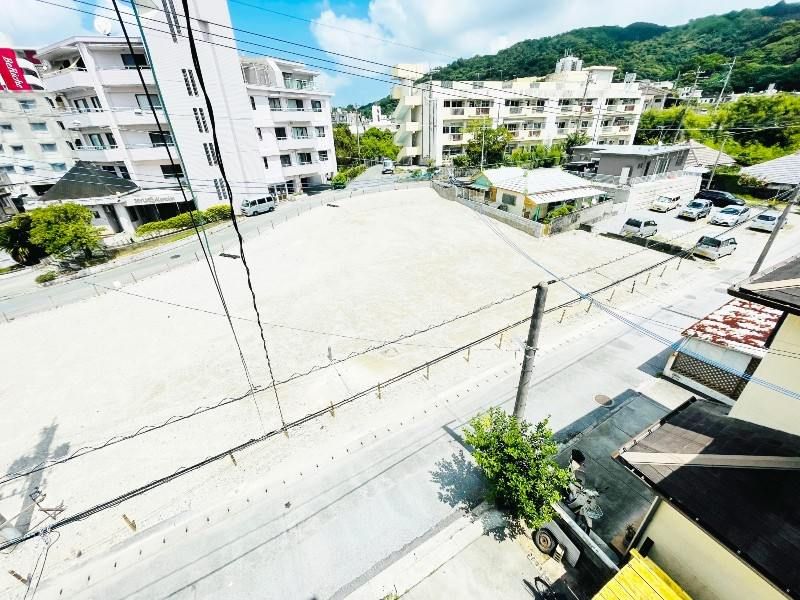 1063 sqm Residential Land for Sale in Nago, Okinawa - Thumbnail 3