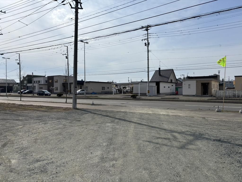 330 sqm Corner Land Plot for Sale in Kitami, Hokkaido - No Building Conditions - Thumbnail 2
