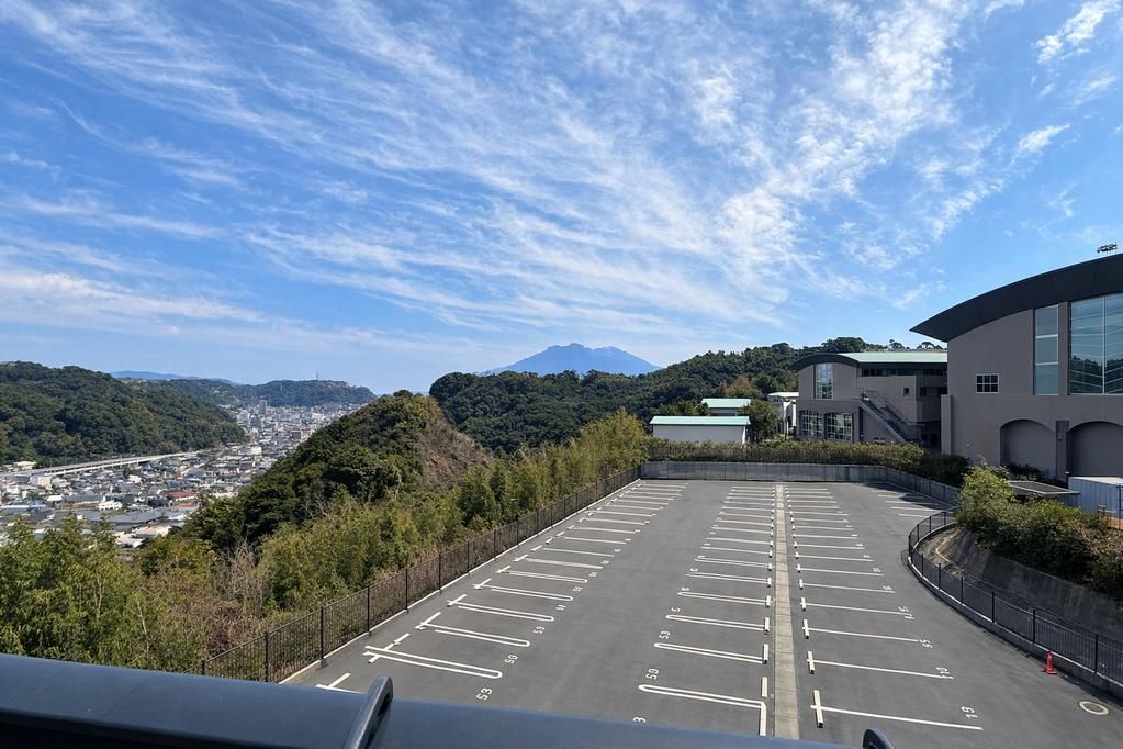 Spacious 3LDK Apartment for Sale in Kagoshima's Takeoka Terrace - Thumbnail 3