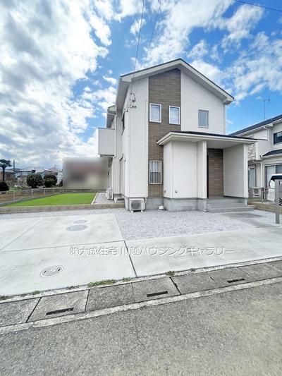 Spacious 4LDK house in Kumagaya with large garden — Image 1, Kumagaya, Saitama